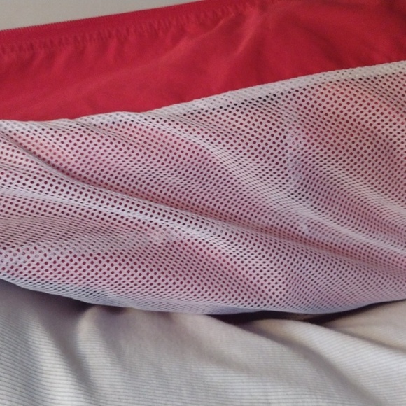 🆕 Mesh Lined Red & White Full Zip ATHLETIC JACKET By VICTOR!! - Picture 6 of 7